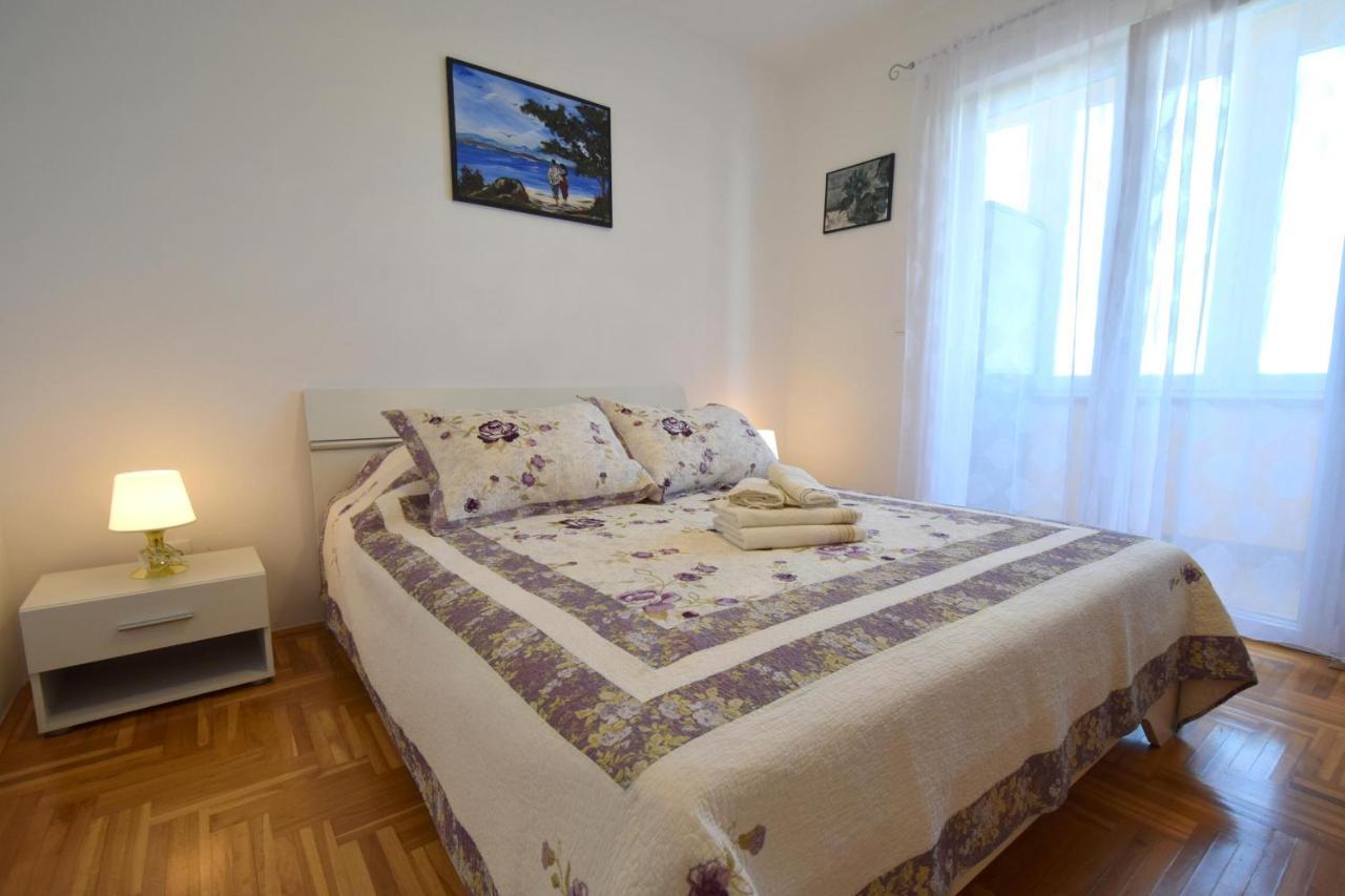 Apartment Lucy Malinska Luaran gambar